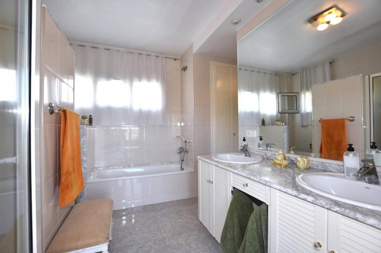הוילה Torreta Of Gormaig, House With Swimming Pool מראה חיצוני תמונה